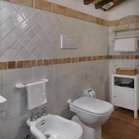 Fattoria La Capitana Farm stay
